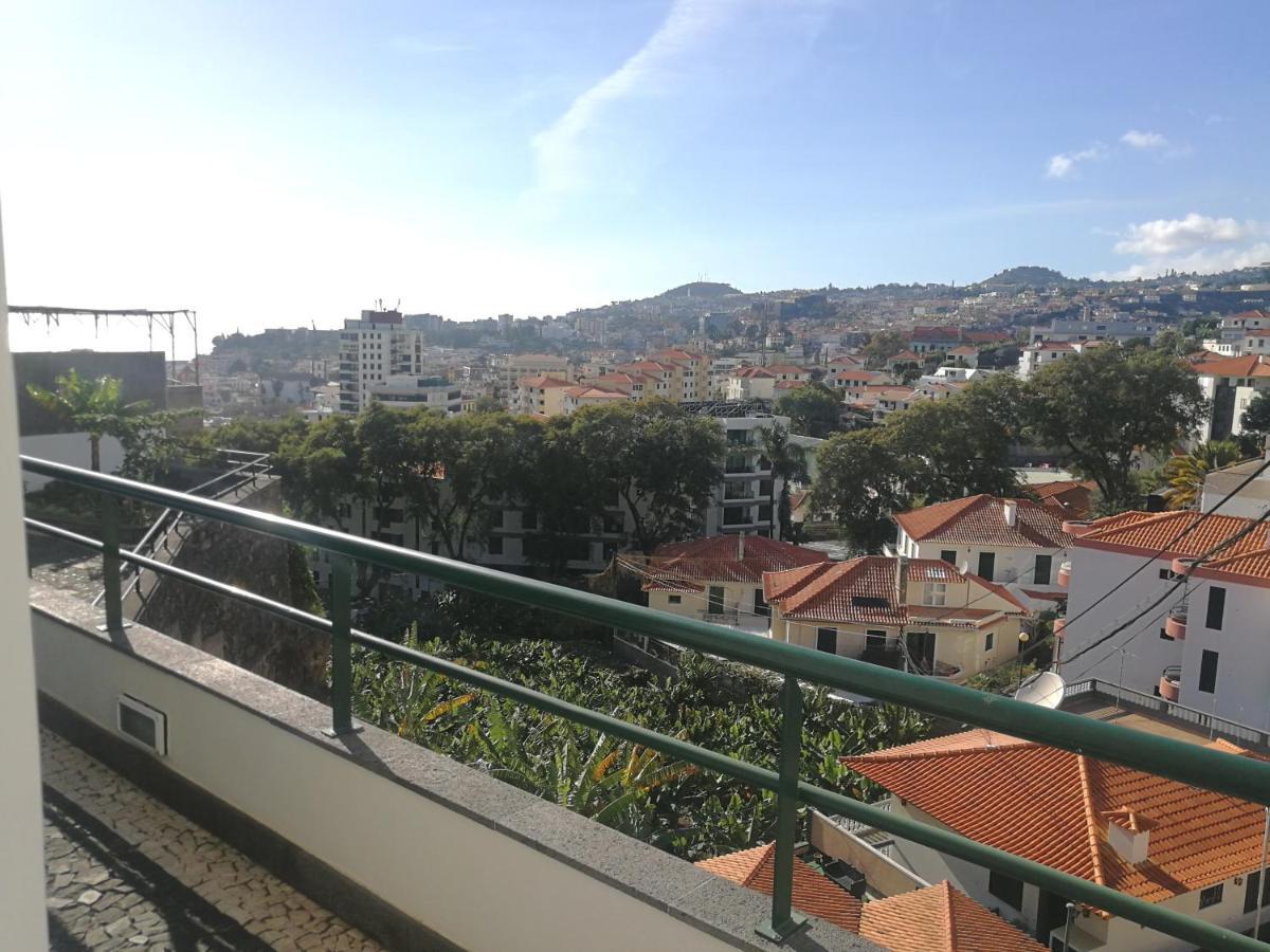 Casa Vanday Funchal  Exteriör bild